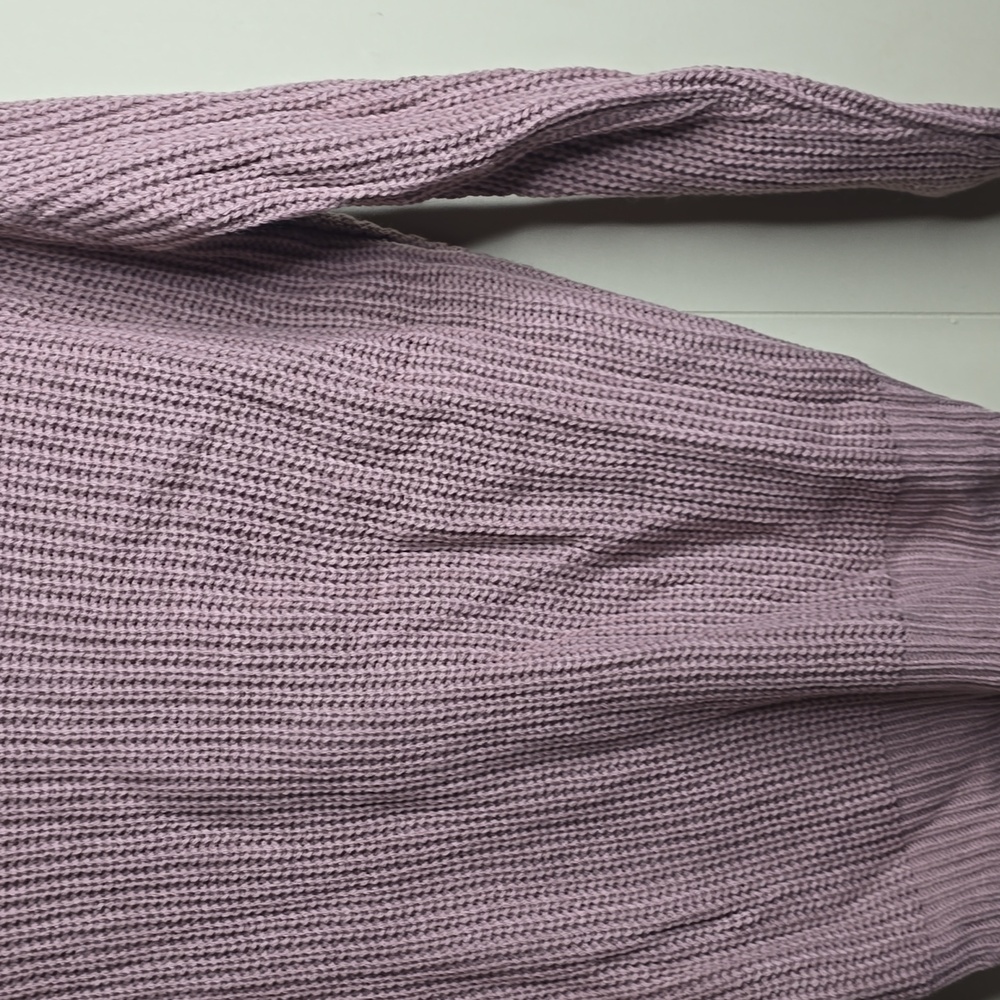 Cultured Cloths Solid Long Sleeve Twist Knit Open Back Sweater Small - Picture 7 of 8